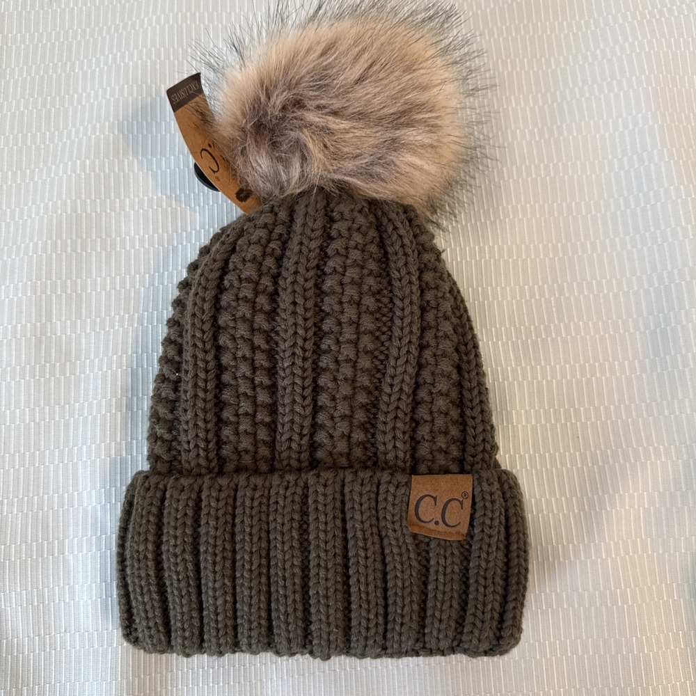 C.C Women Exclusives Winter Soft Warm Fleece Lined Knit Pom Pom Beanie Hat